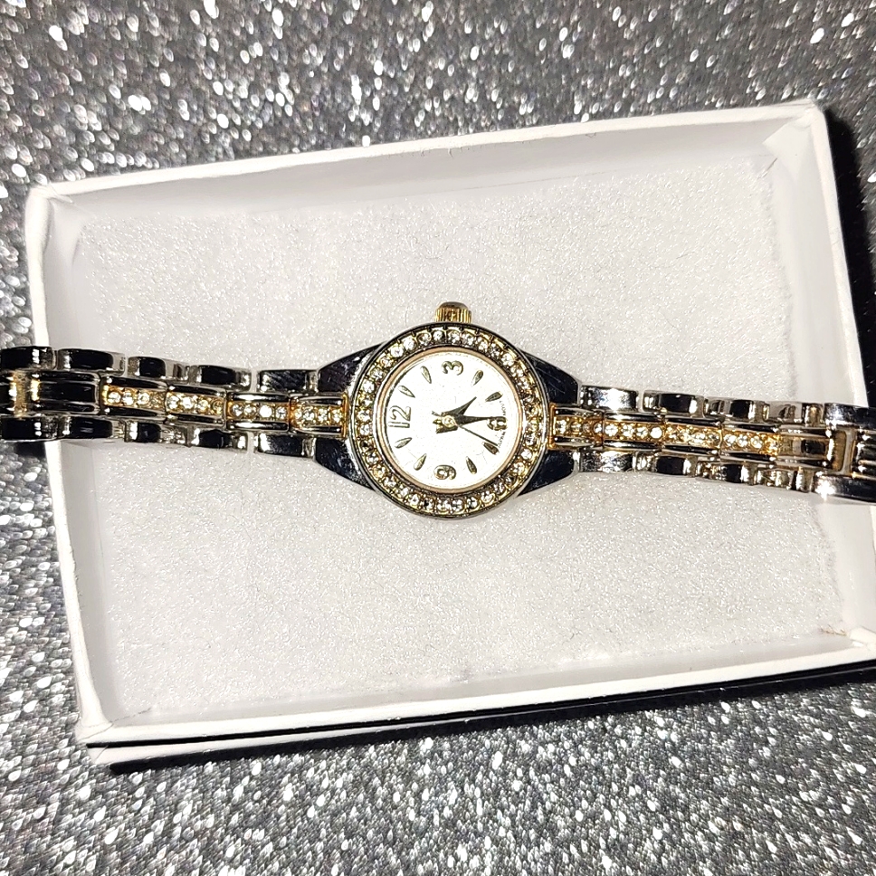 Stainless Steel Vintage Watch Stainless Steel Vintage Watch